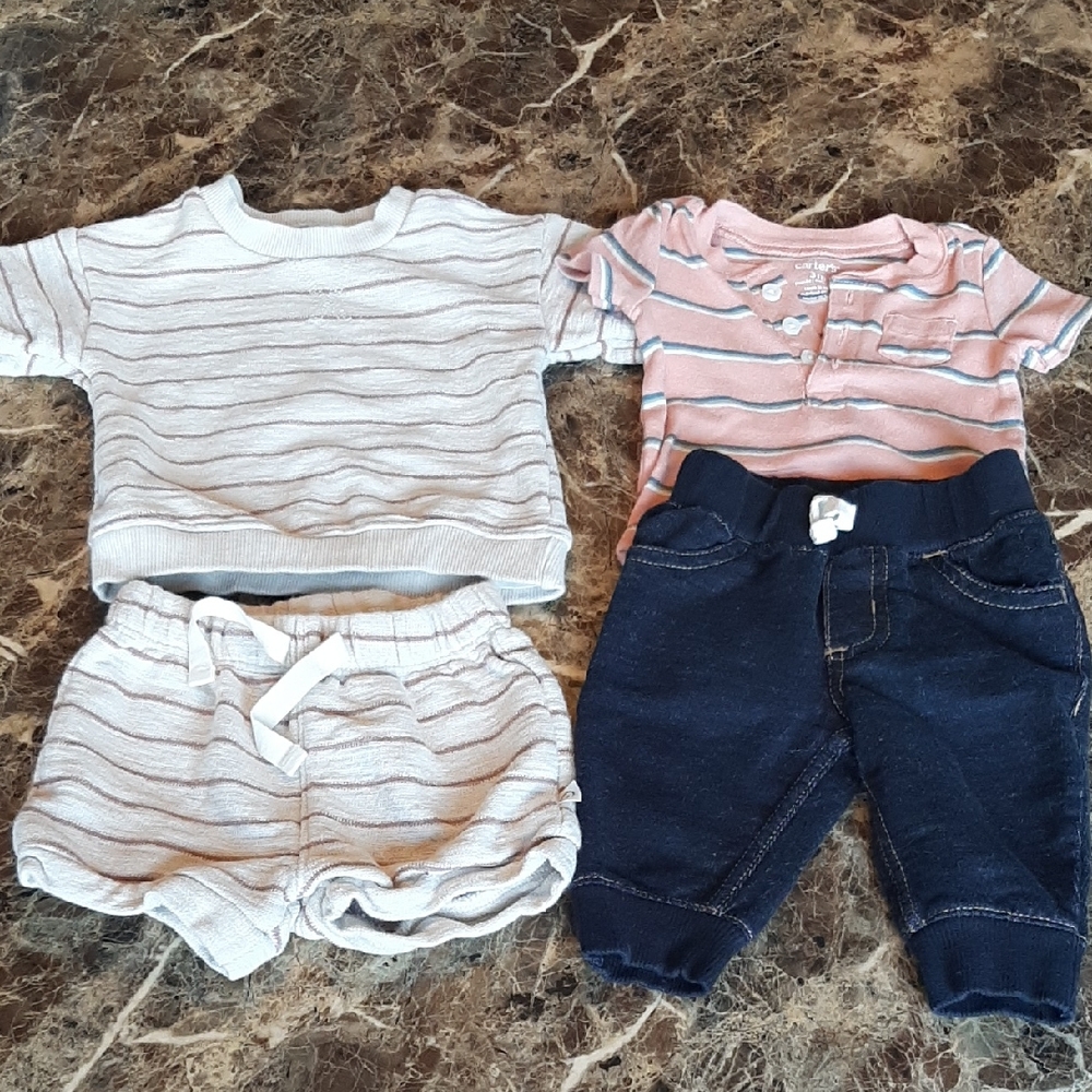 Carter's Baby Outfit Lot